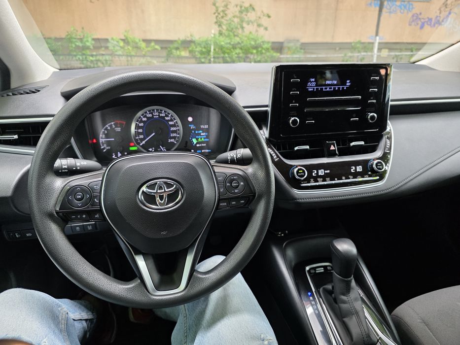 Inchiriez Toyota Corolla pentru Uber,Bolt