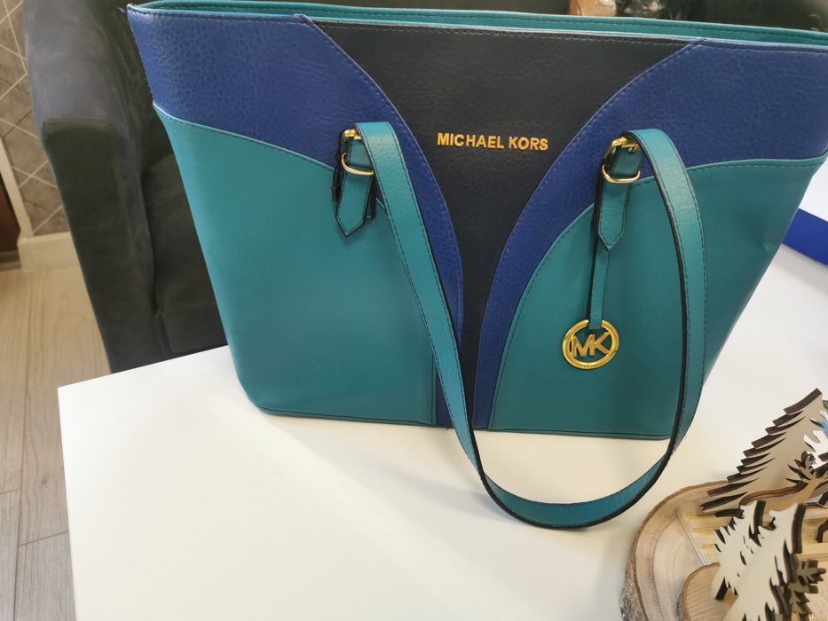 Дамска чанта Michael Kors
