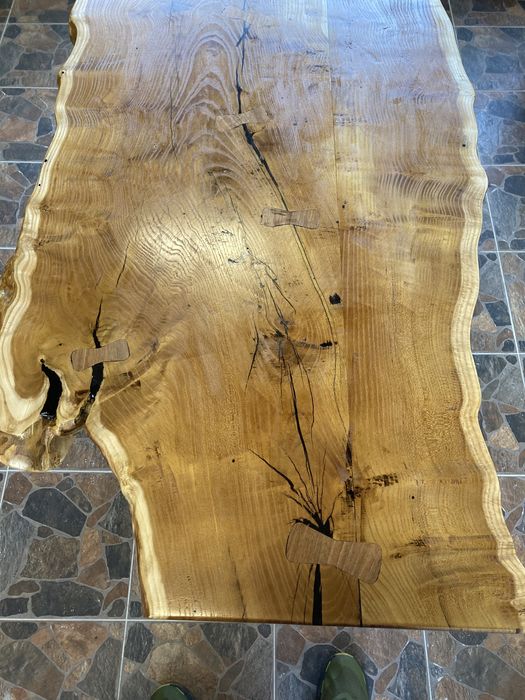 Маса от черница (масив)