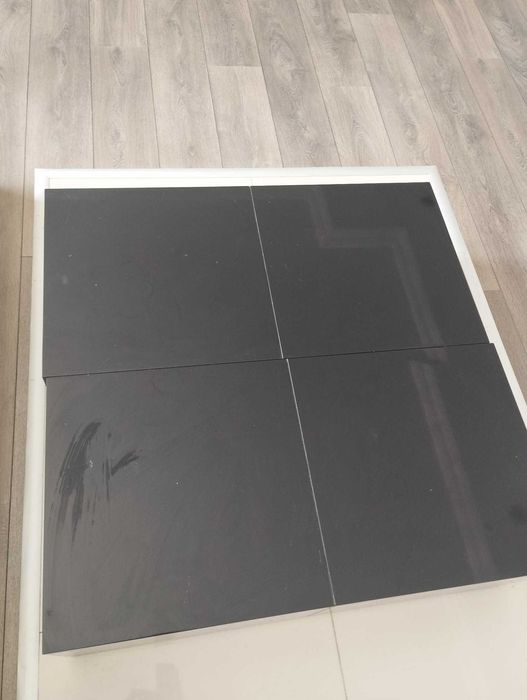 Ниска масичка, с подвижни части 95x95