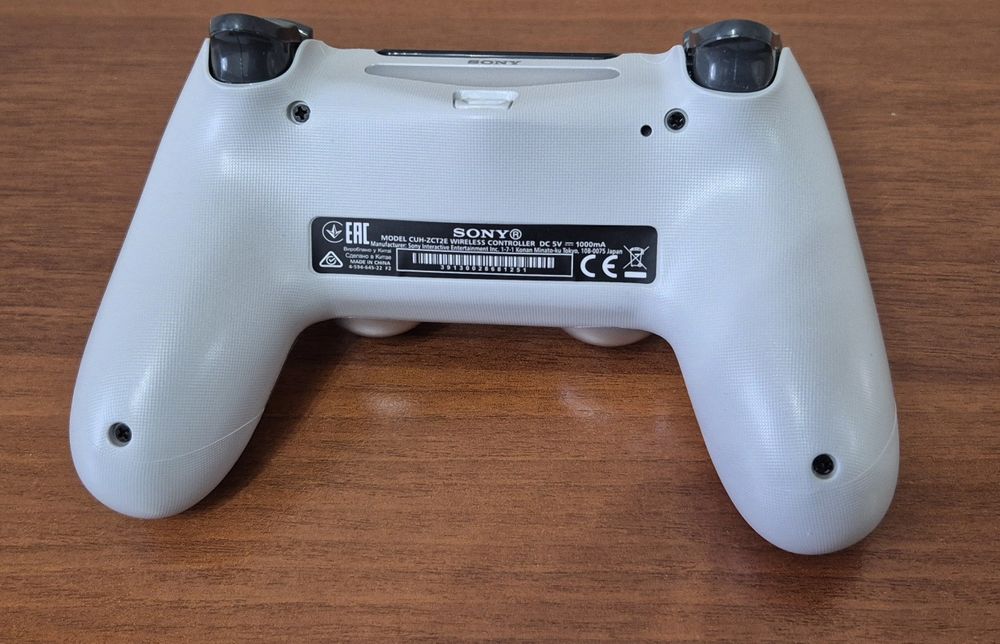 Продам джостик Dualshock 4 PS3 PS4 PC