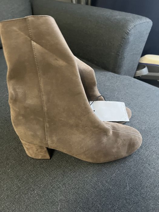 Чисто нови боти