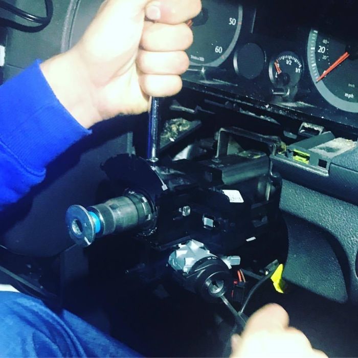 Repar contact butuc Vw skoda seat audi golf5 6 touran caddy Octavia2 3