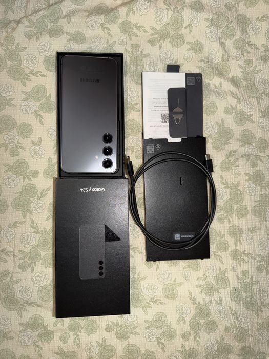 Самсунг S24 Samsung