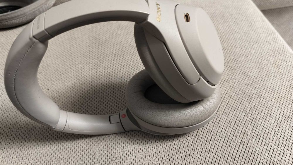 Casti Bluetooth Over-Ear SONY WH-1000XM4  NFC  Noise Cancelling