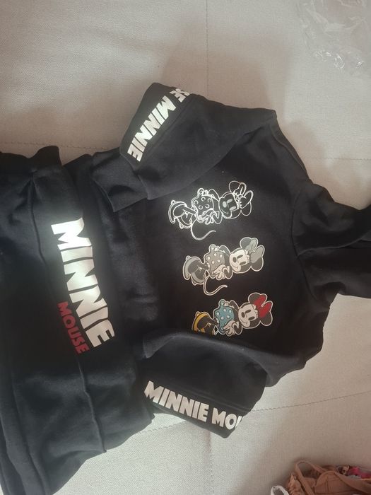 Дрешки за момиче