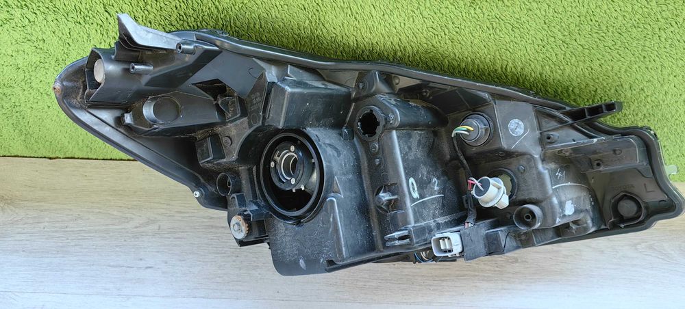 Фар за Toyota Yaris / Тойота Ярис
