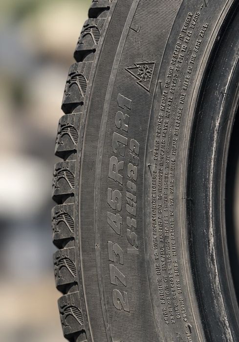 Продам зимние шины Michelin 275/45R21