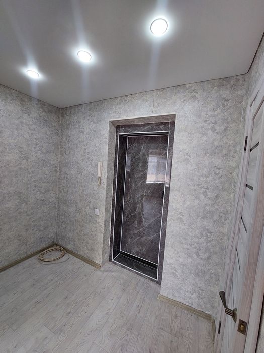 Продам однокомнатную квартиру. Океан.