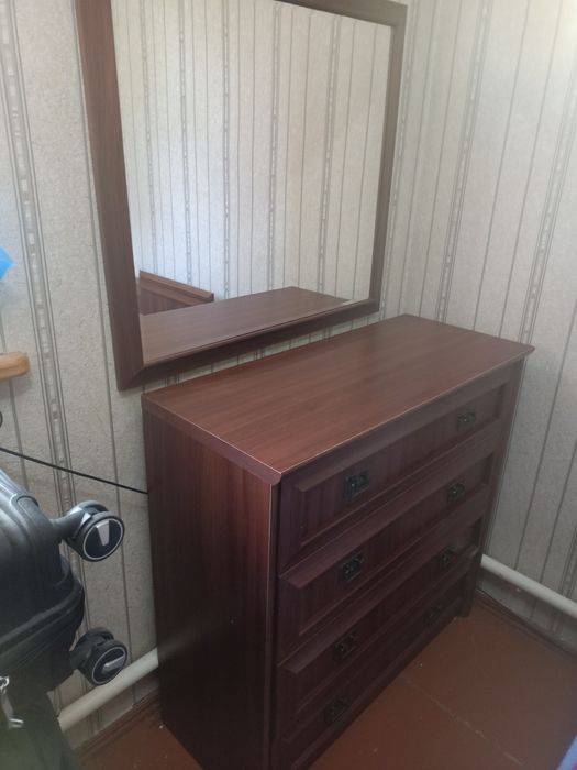 Спальный гарнитур