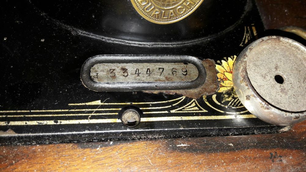 Masina de cusut Gritzner