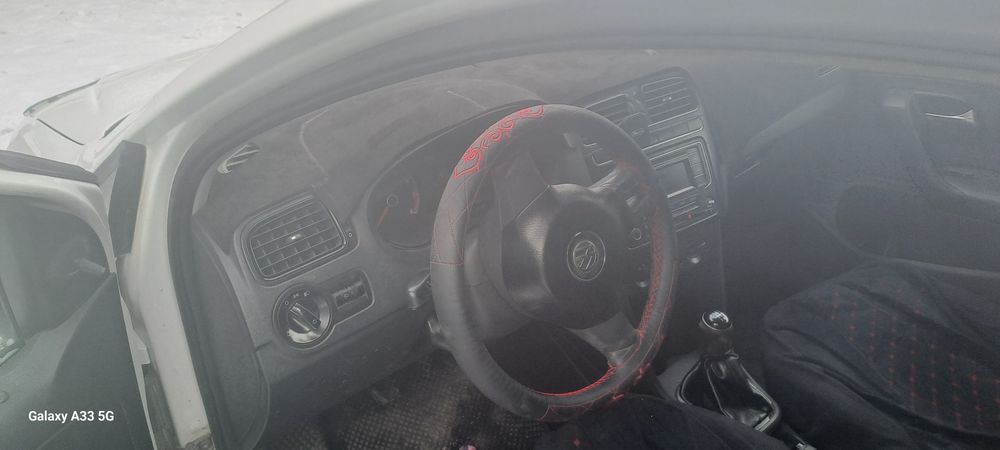 Продам фольсаген поло