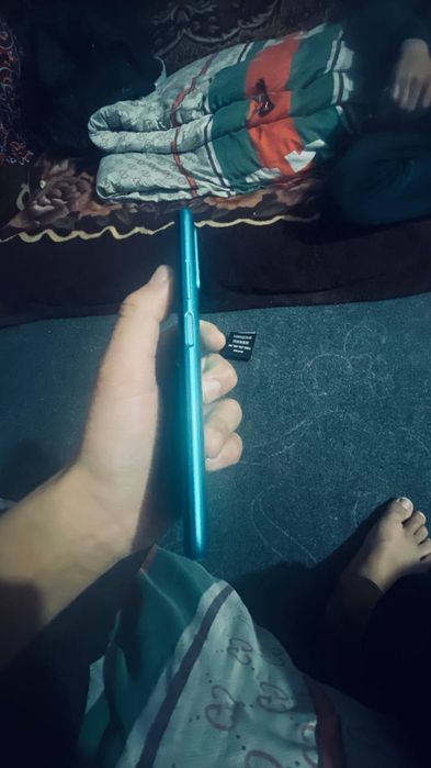 Redmi 9 T 
Redmi 9 T
4 ga 128 xotira 
Karabkasi bor
800 ming abmen ham