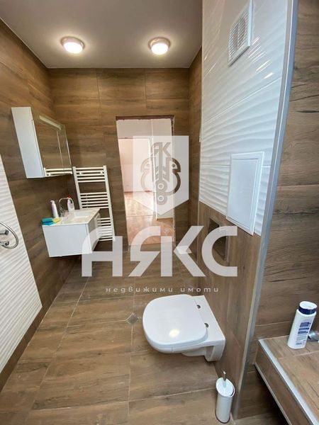 Продава се Тристаен апартамент в София, Орландовци - 150 кв.м за 918 €/кв.м - Снимка #8