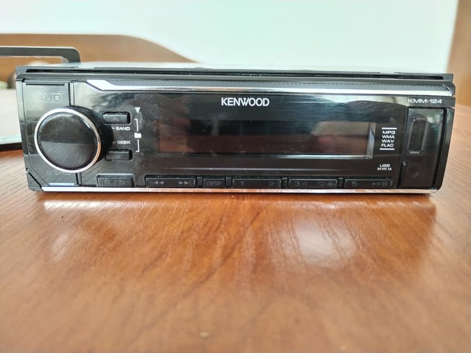 Радио плеър за автомобил - Kenwood KMM-124