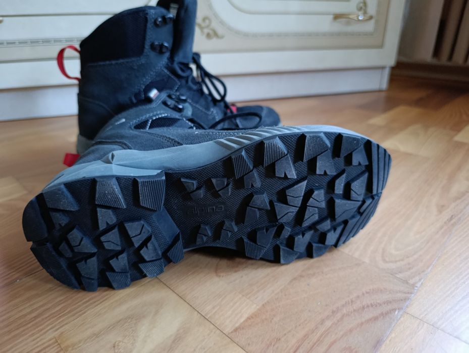 Туристически обувки Alpina Tracker 38 номер