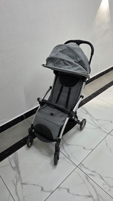 Коляска chicco goody в отличном состоянии
