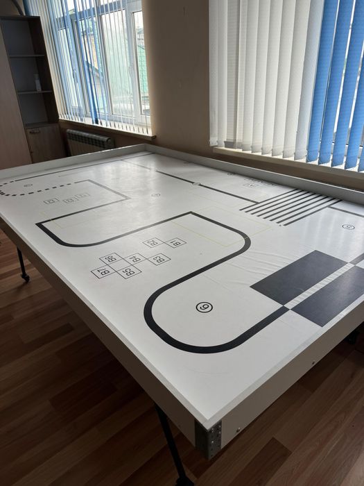 Поле для роботехники