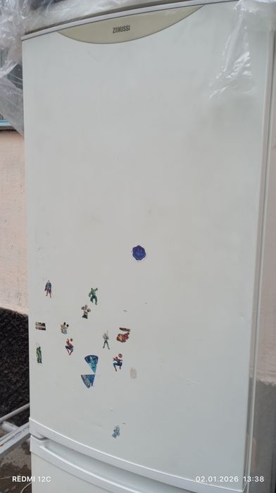 Продам холодильник зануси в ра