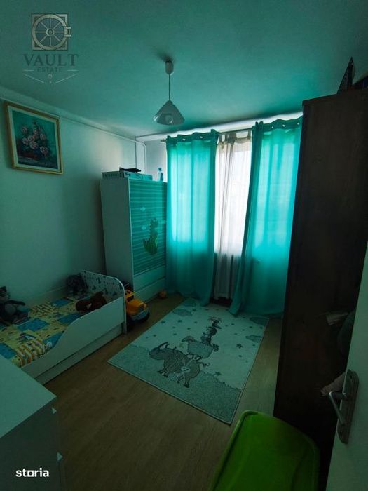 Apartament 3 camere - centrala proprie - Rahova, Teius