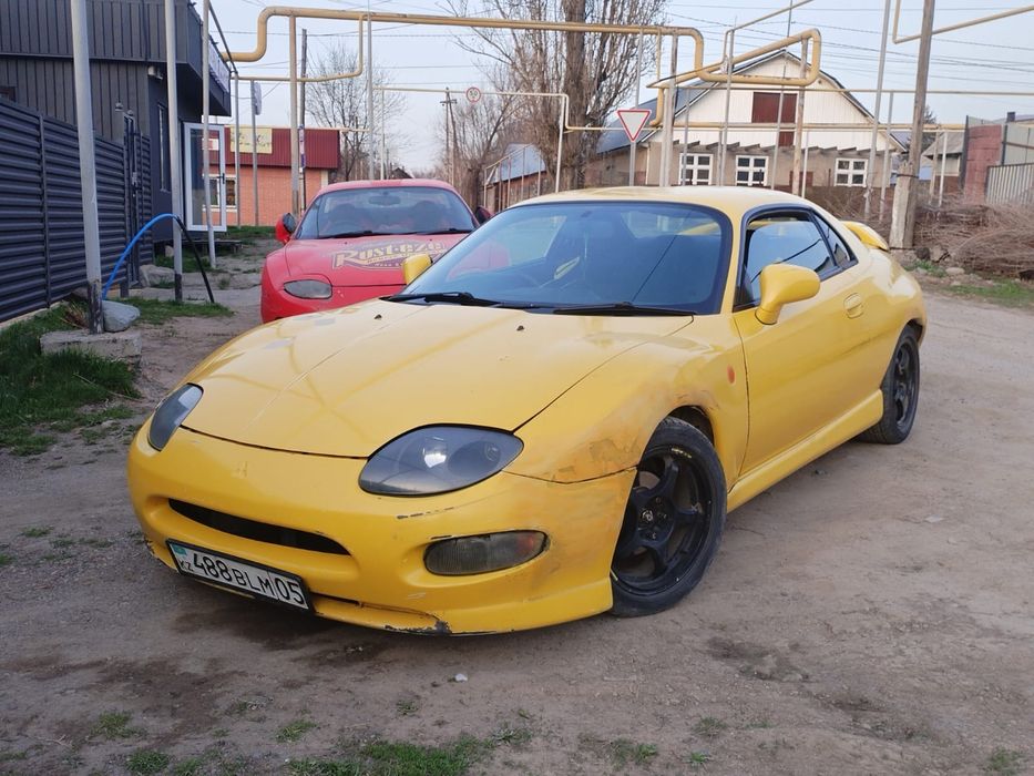Мицсубиси ФТО 1995 года