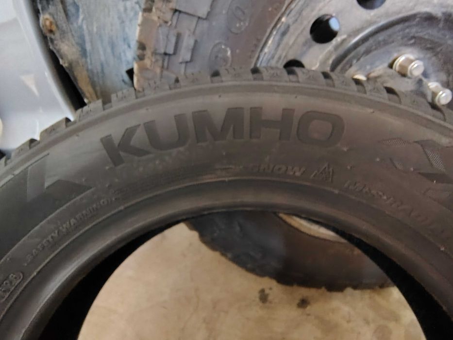 4бр.НОВИ зимни гуми KUMHO 185 65 15 DOT26 цена за брой