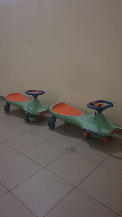 Машинки от babycare.