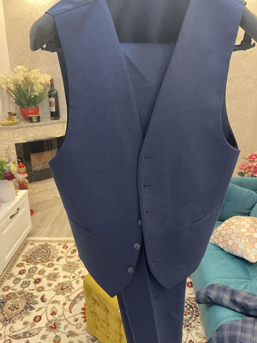 Costum barbatesc marimea M