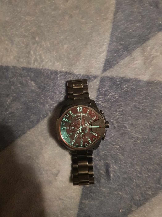 Ceas Diesel negru
