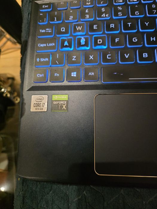 Gaming Laptop predator Trion 300