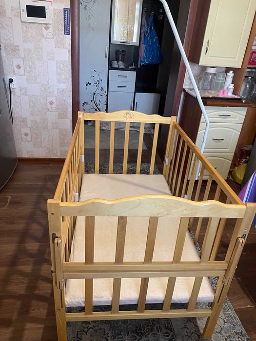 детская кроватка