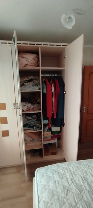 Спальный гарнитур шкаф + кровать