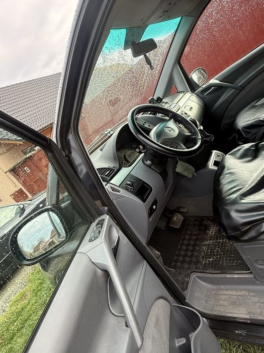 Se vinde mercedes viano