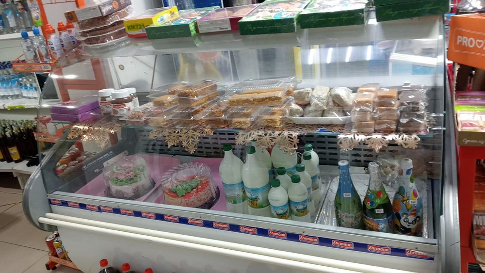 Холодильник витрина! Срочно!