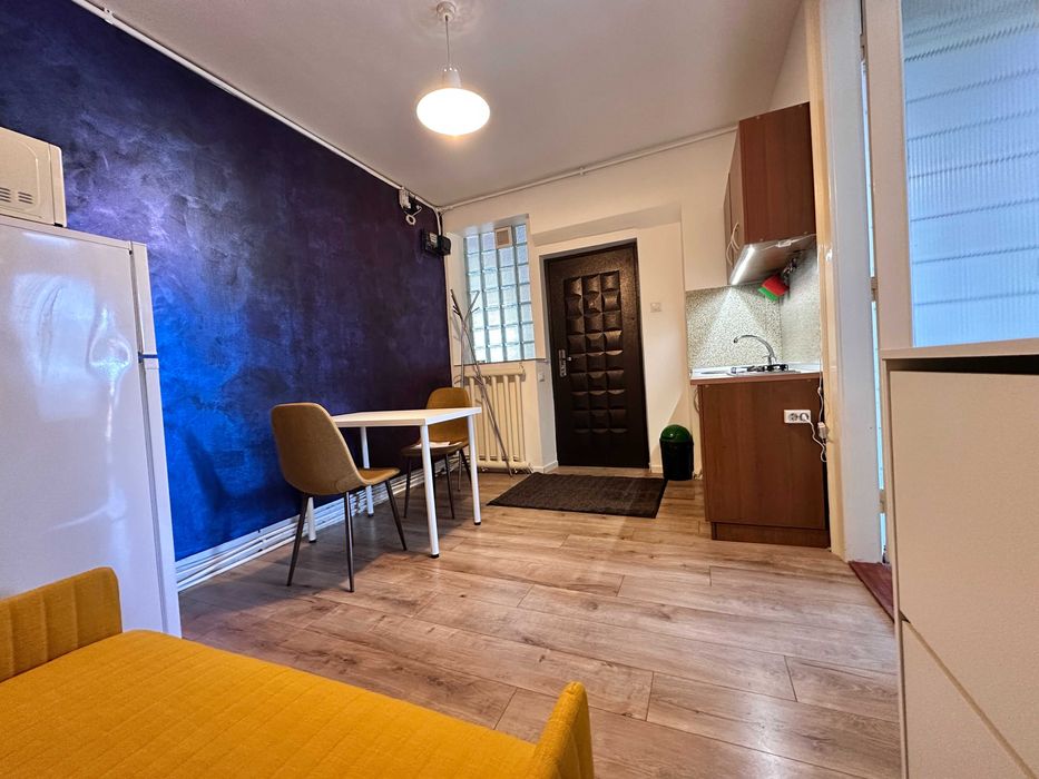 Apartament 1 cam. vis-à-vis UMF Babeș | Utilități incluse în preț