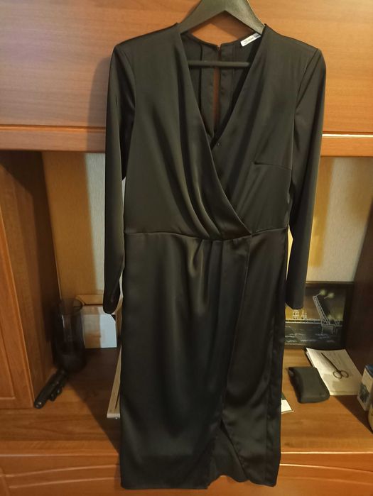 Платье женское праздничное