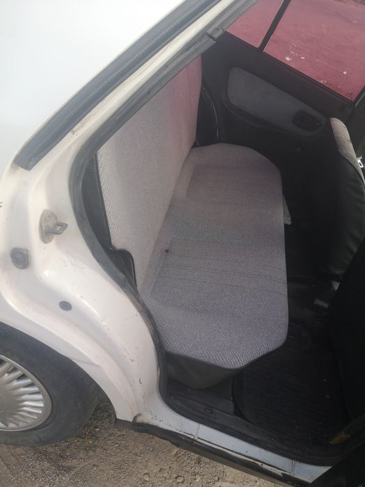 Hyundai Pony 1992 год