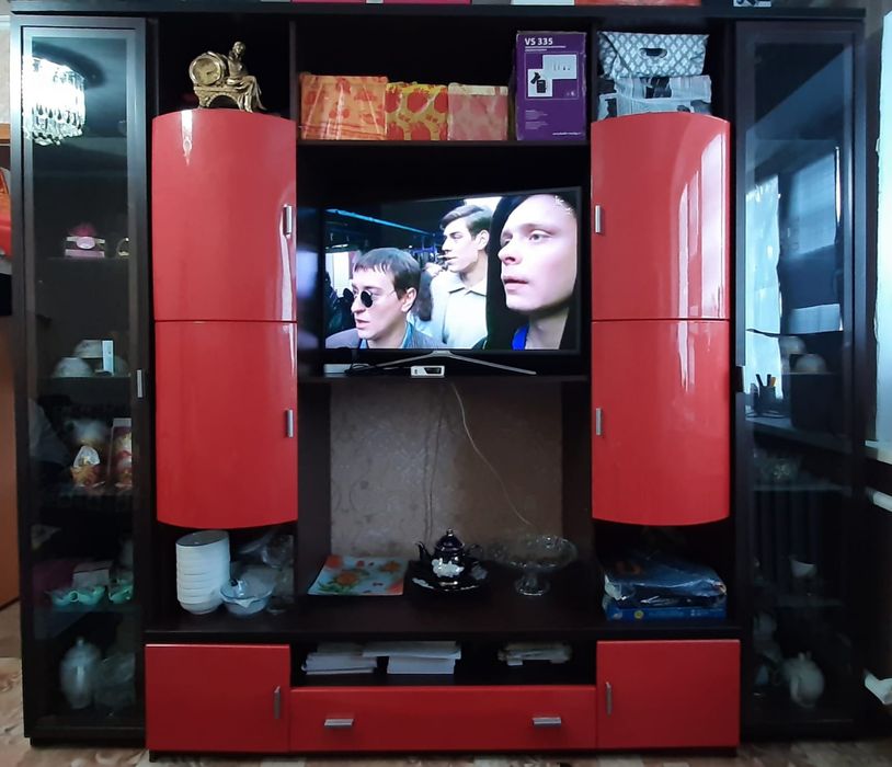 Горка для гостинной