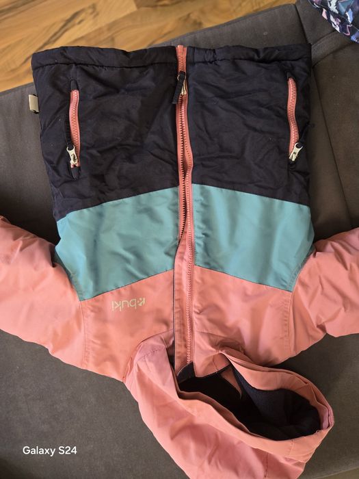 Зимняя куртка для девочки 6-7 лет