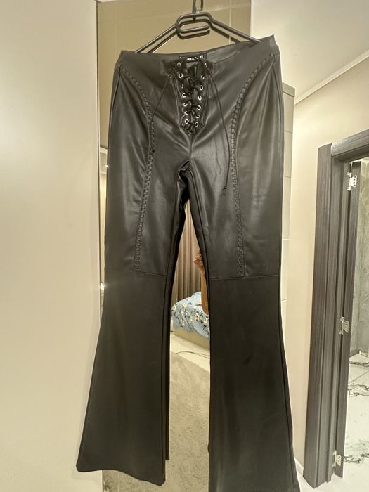 Дамски кожен панталон