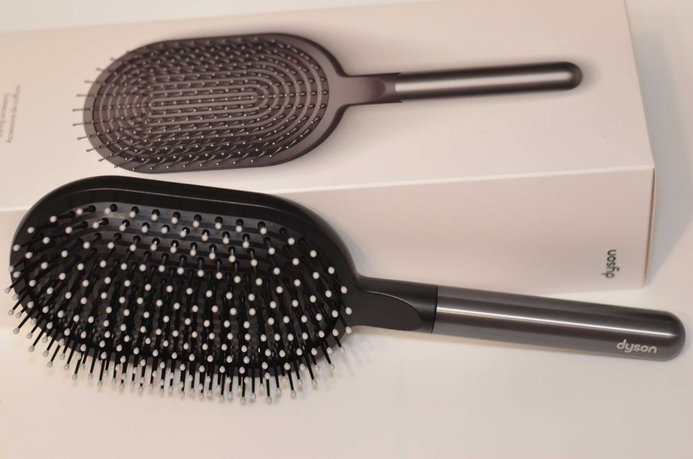Dyson supersonic расческа