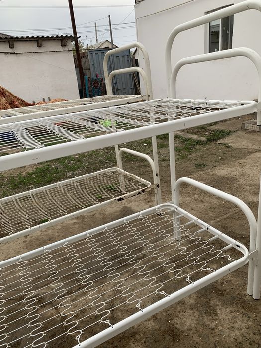 двухярусный кровать