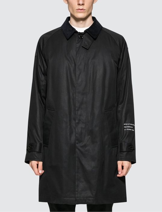 Парка Moncler нова