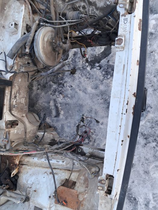 Нива на разбор 2008год