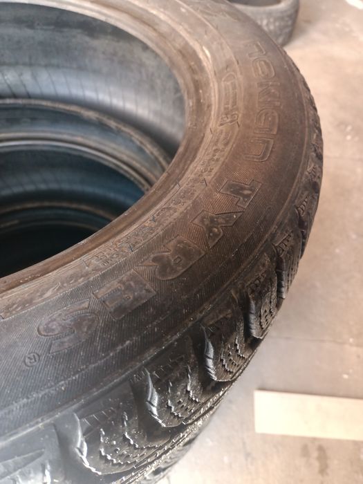 Продам зимние шины