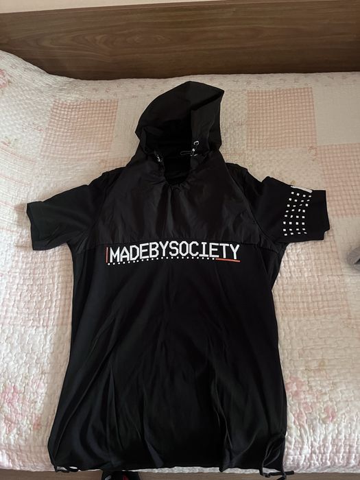 Тениска с качулка Made by Society