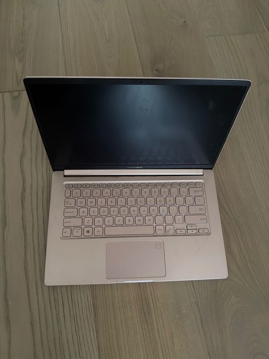 Laptop Asus VivoBook