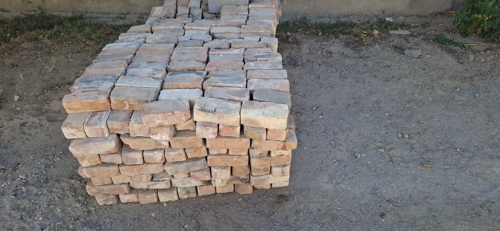 продам кирпичи полуторки
