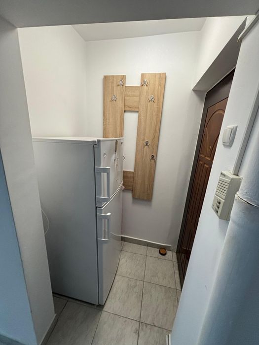 Apartament 1 camera | Etaj 2, Blascovici.