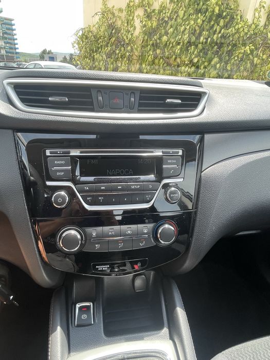 Nissan Qashqai - 2016 - 1.2 benzina - manuala - 115 cp - euro 6 - 142000 km - inmatriculata